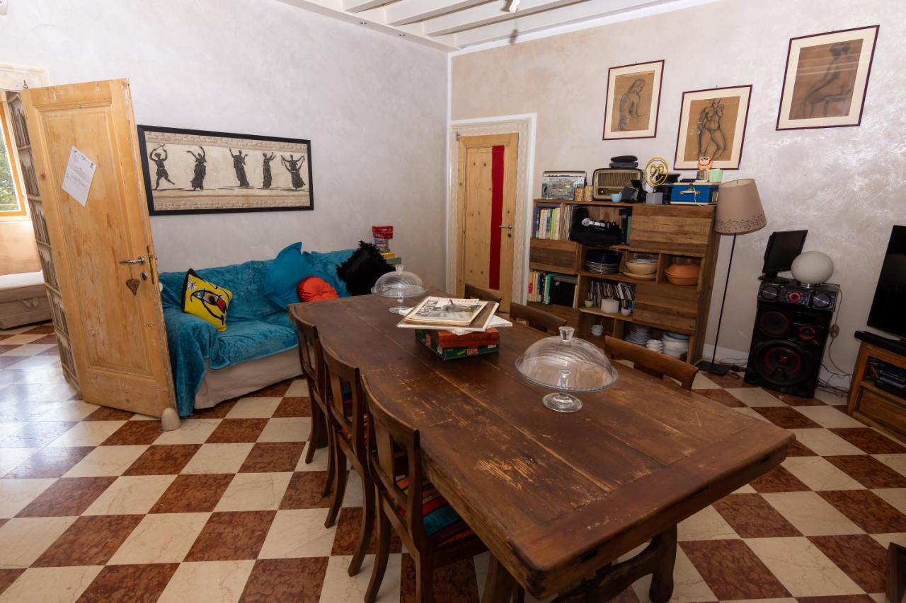 Villa Milly 布雷西亚 外观 照片
